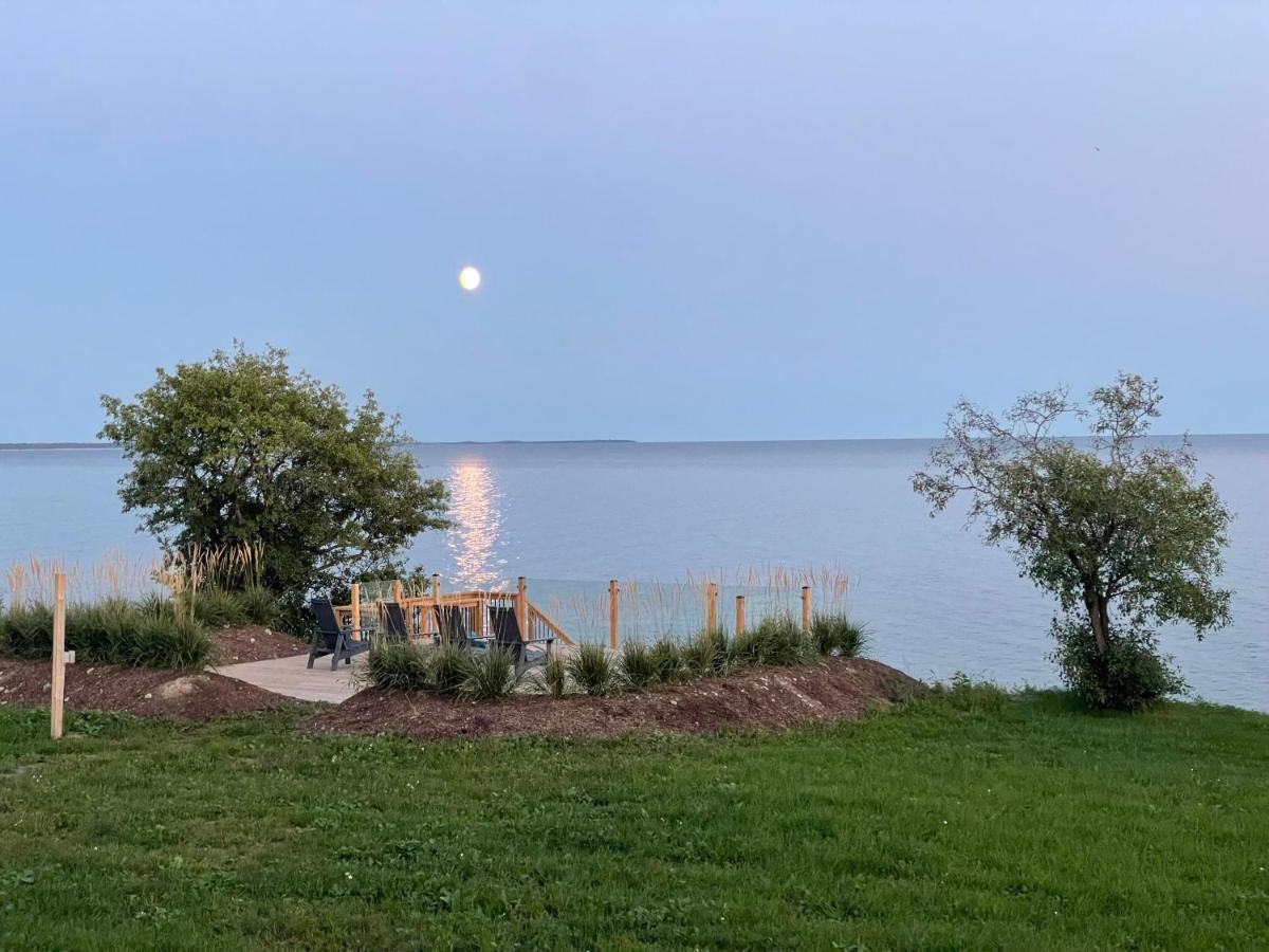 The Hull House - Lake Ontario Waterfront W Sauna Villa Wellington Exterior photo