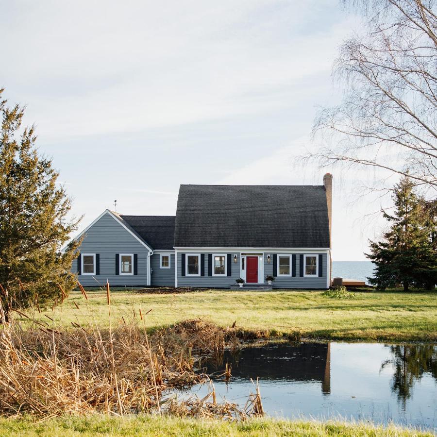 The Hull House - Lake Ontario Waterfront W Sauna Villa Wellington Exterior photo